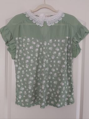 Lace Collar Floral Ruffle Sleeve Top Sage Green
